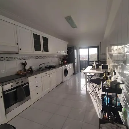 Daire Apartamento T2 Em Mem Martins Algueirão