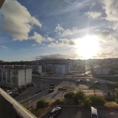 Apartamento T2 Em Mem Martins * Algueirão